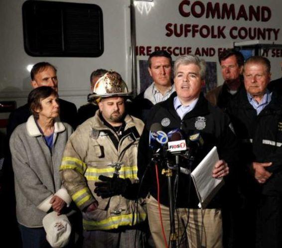 Center Moriches Firefighters Battle Massive Brush Fire In Ridge ...