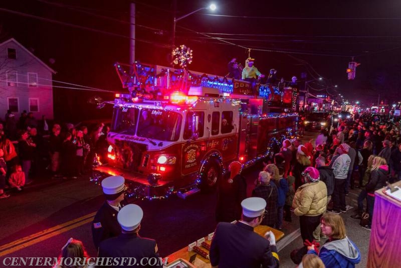 A Warm For The Holiday Parade Of Lights Center Moriches Fire